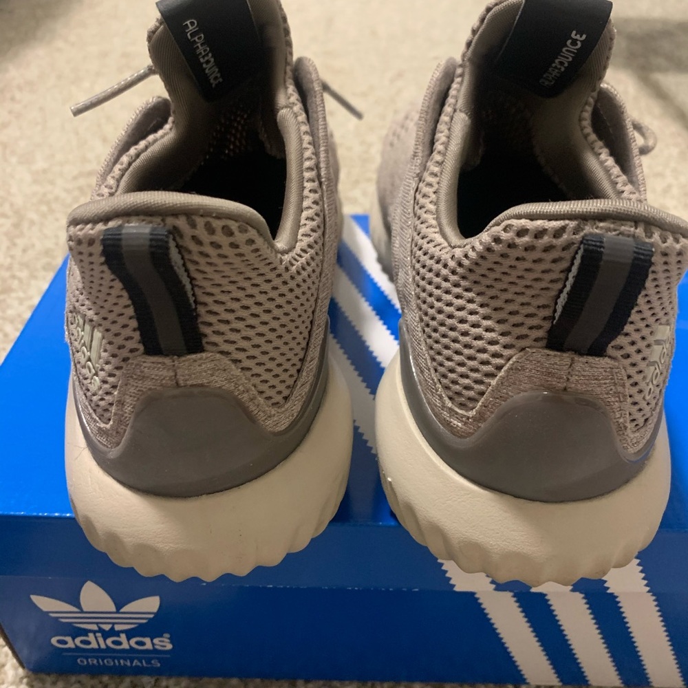 Adidas Alpha Bounce